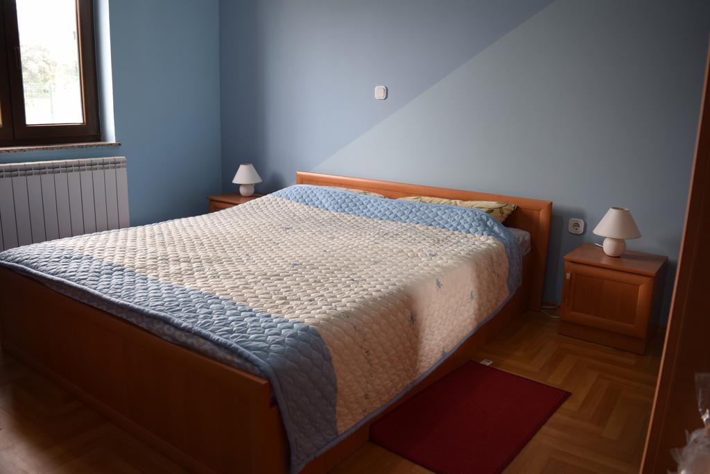 Apartment Vera Stinjan Bagian luar foto